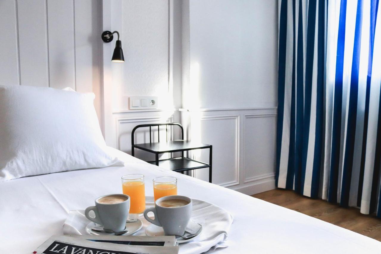 Hotel & Restaurant Marina Palamos Ngoại thất bức ảnh